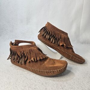 MUDD Faux Suede Ankle Fringe Moccasin Sz 7 M Bootie